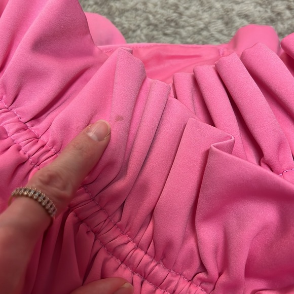 Pink ruffle mini dress - Picture 3 of 4